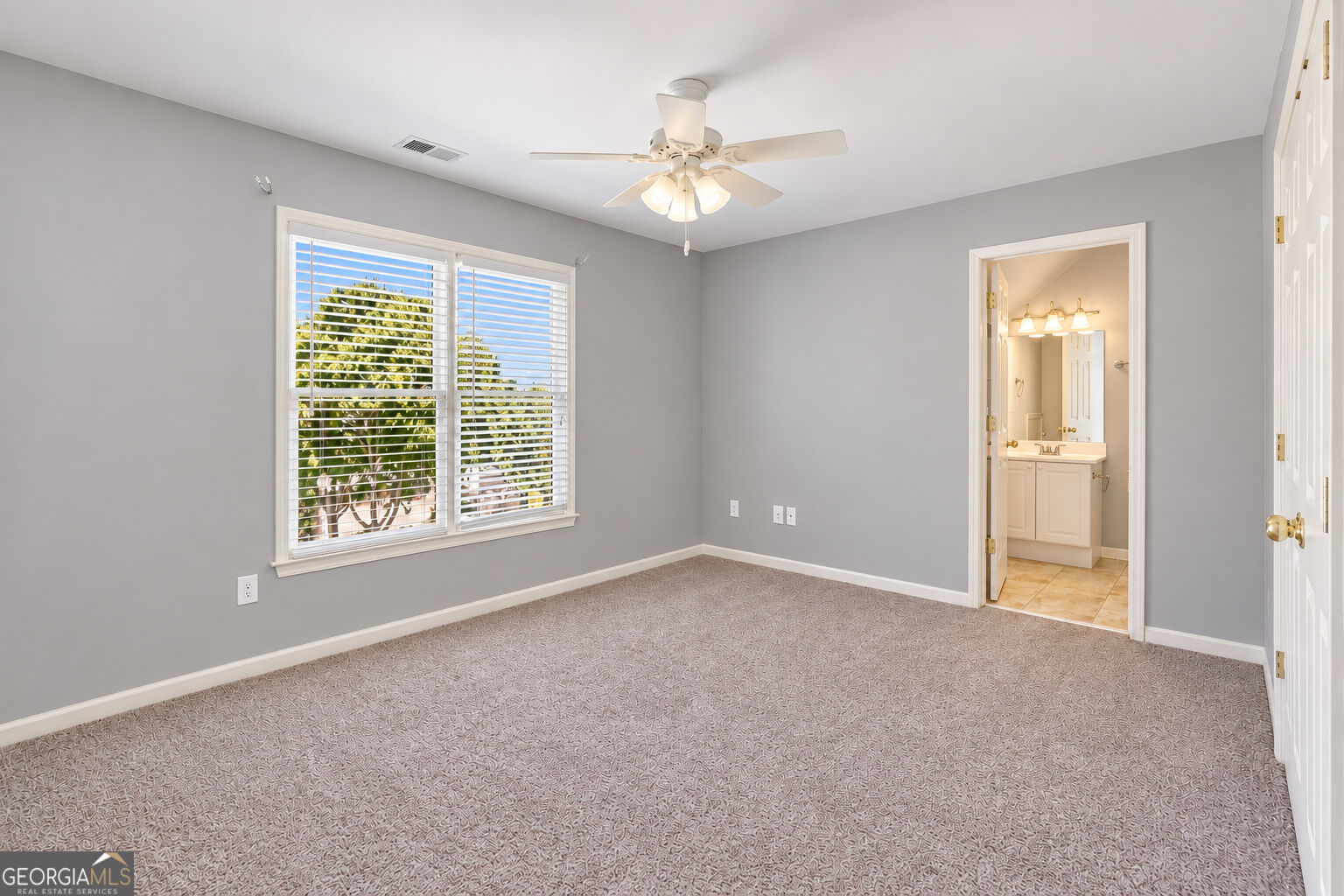 4305 Ashworth Drive Property Photo 25