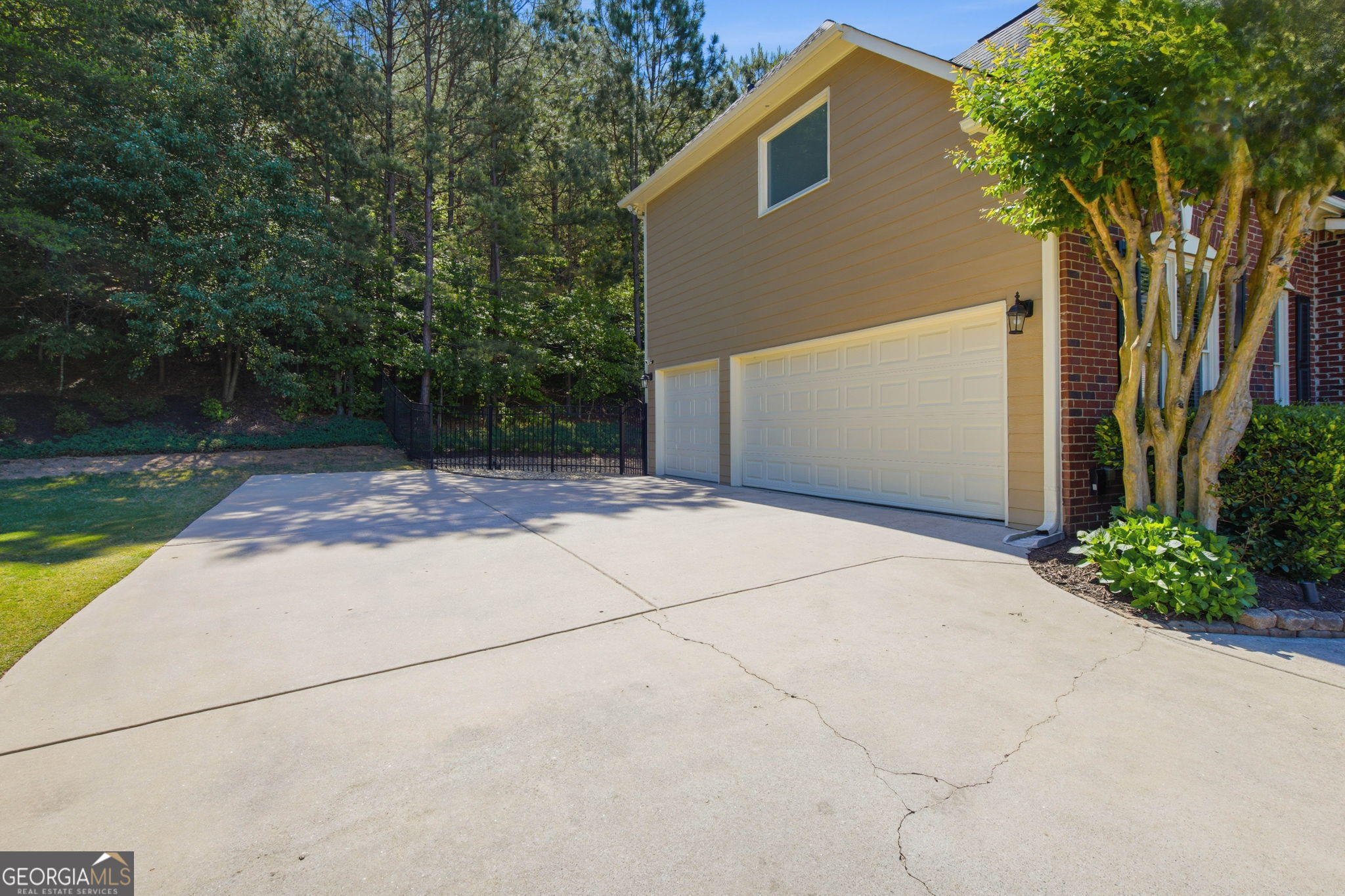 4305 Ashworth Drive Property Photo 55