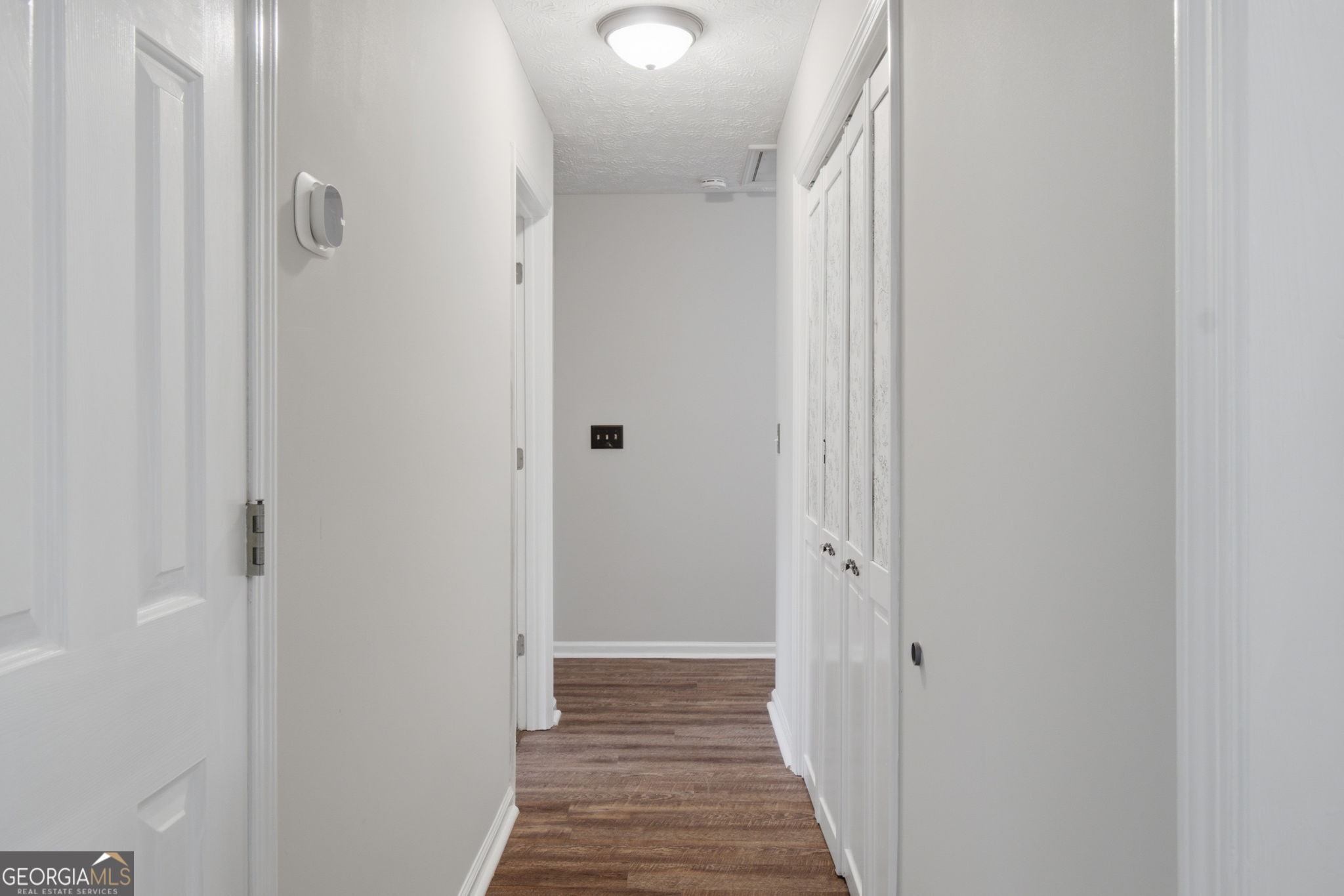 6078 Hillsdale Circle Property Photo 17