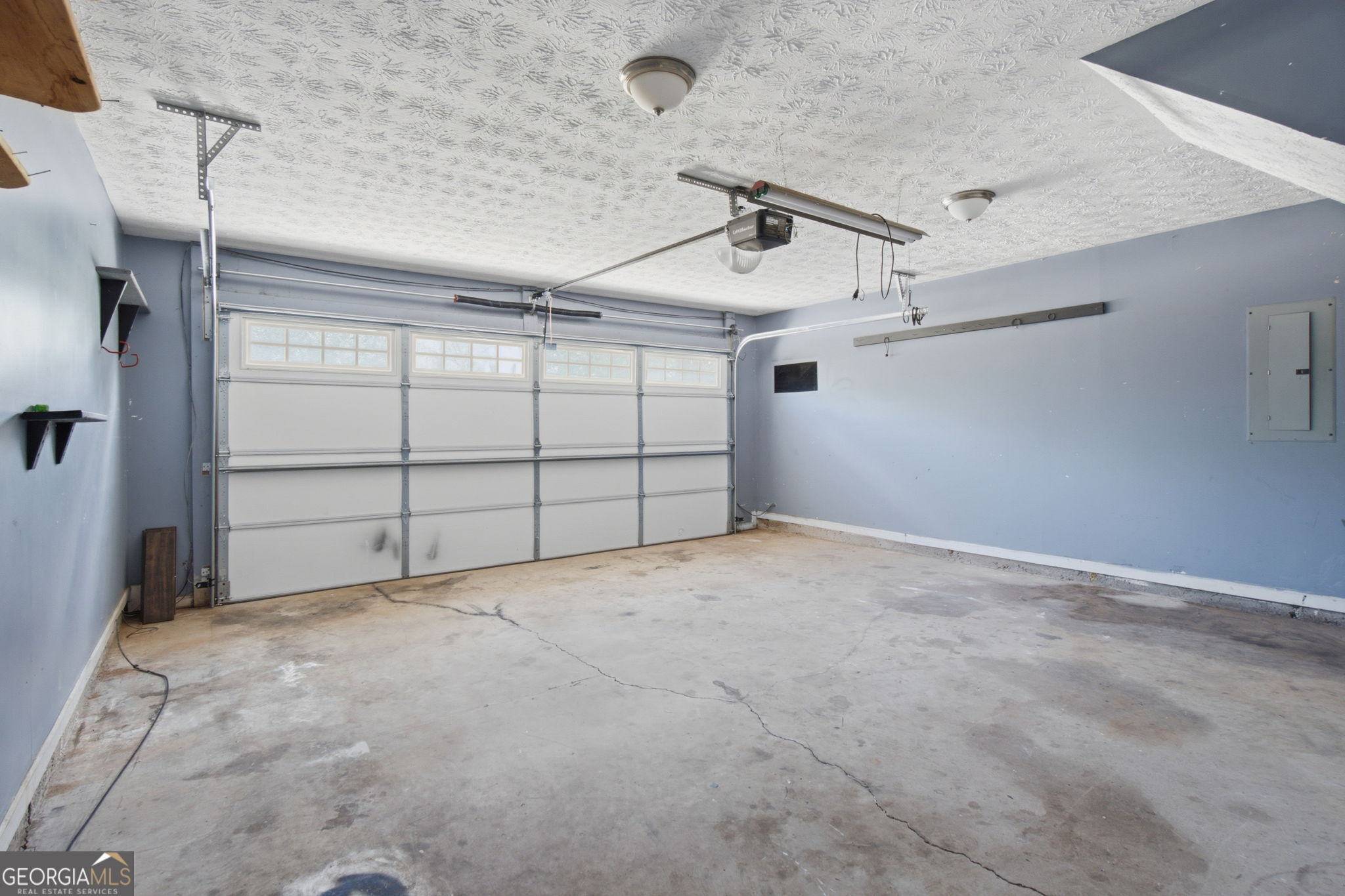 6078 Hillsdale Circle Property Photo 22