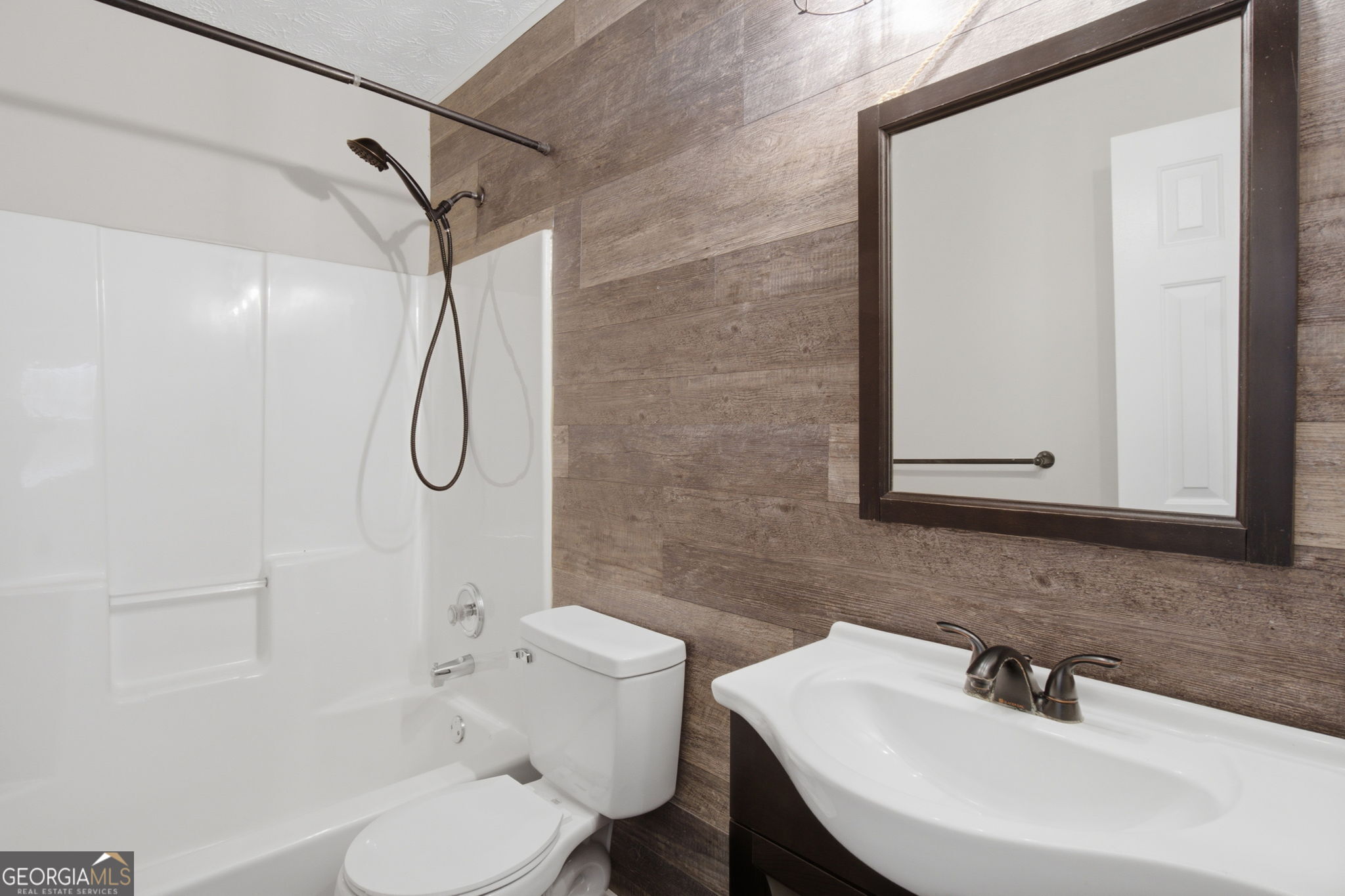 6078 Hillsdale Circle Property Photo 27