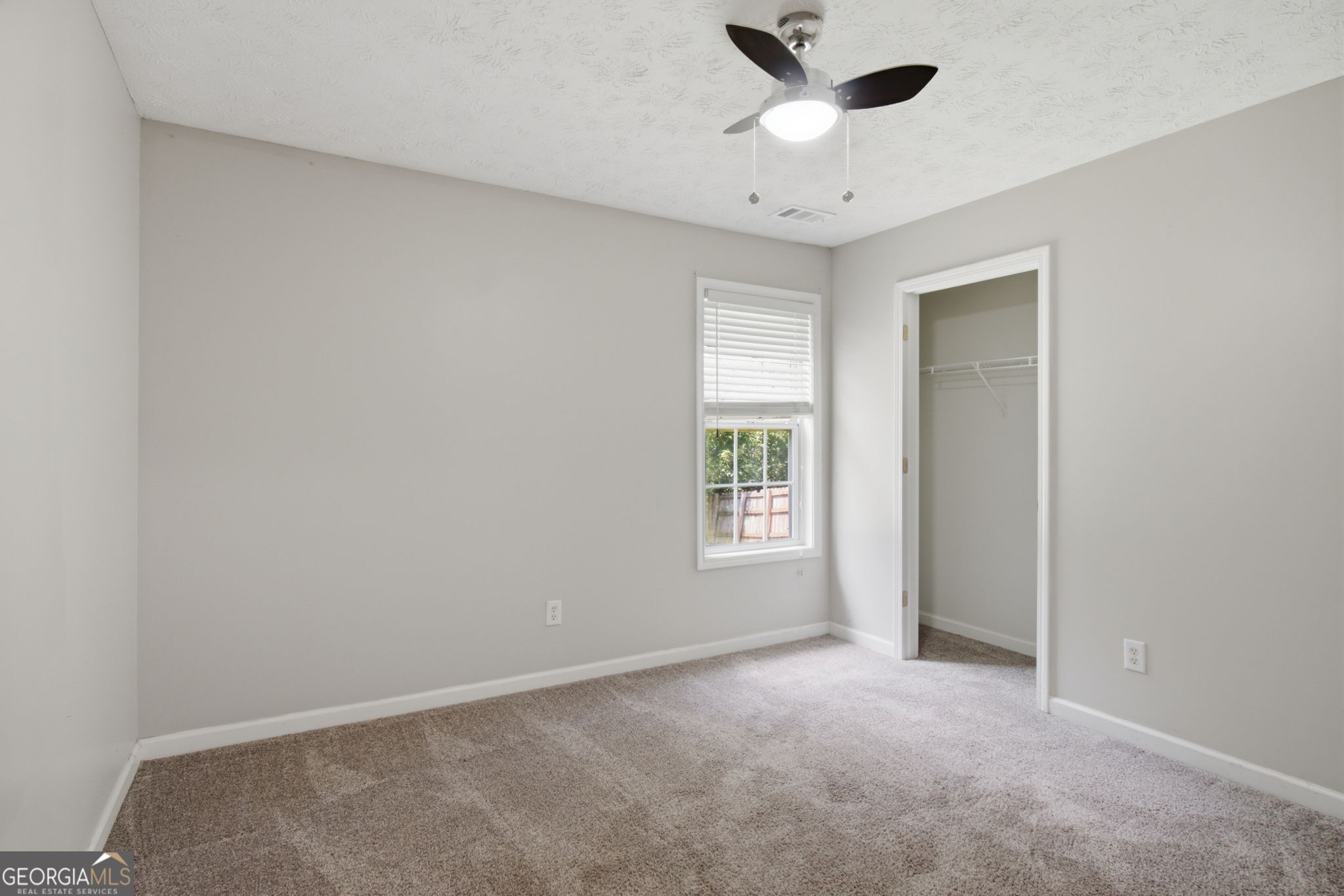 6078 Hillsdale Circle Property Photo 28