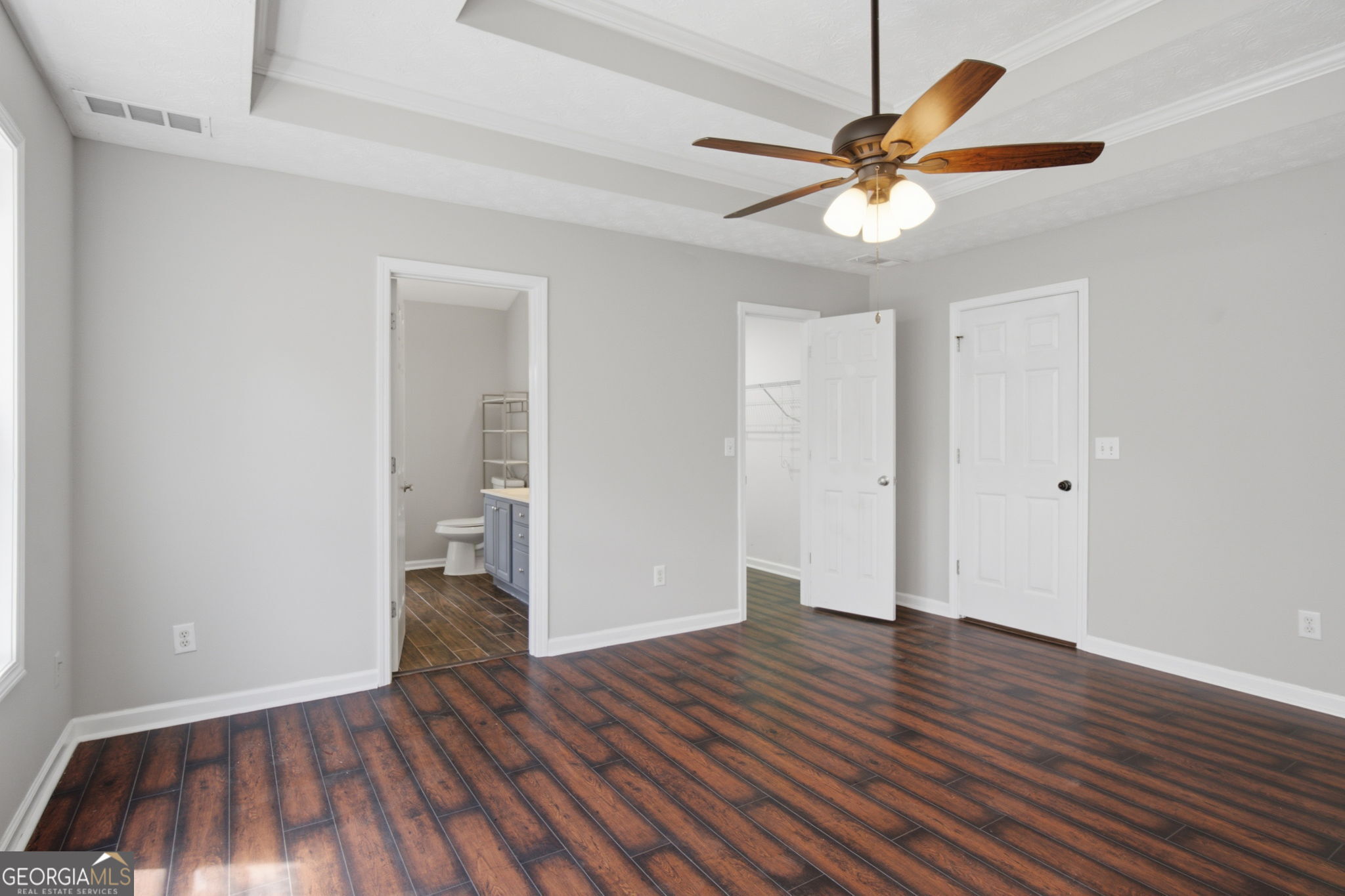6078 Hillsdale Circle Property Photo 31