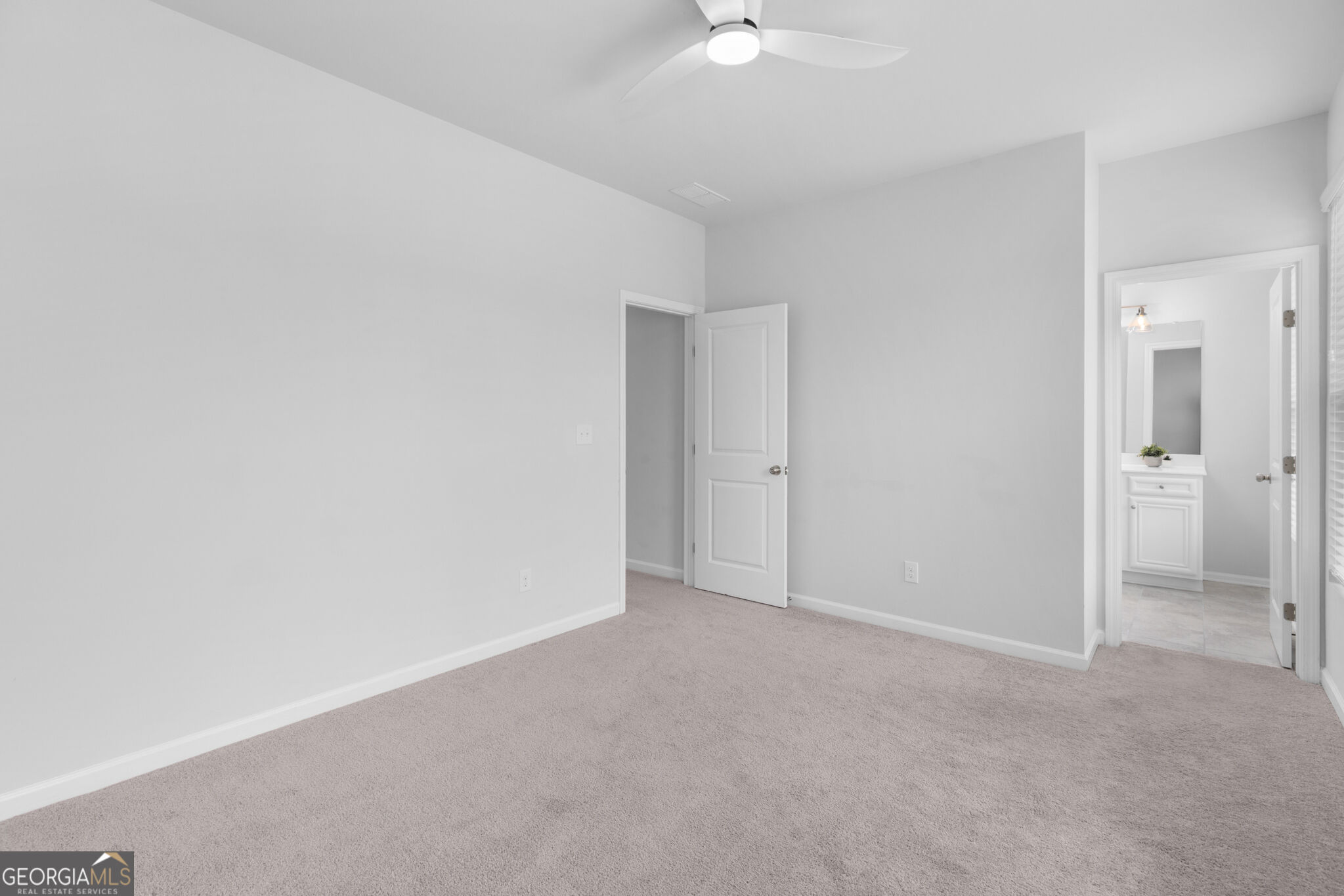 4361 White Spruce Ally Property Photo 40