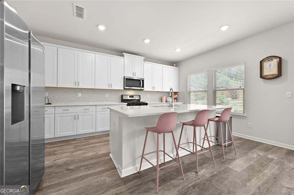 4939 Dufour Drive Property Photo 16
