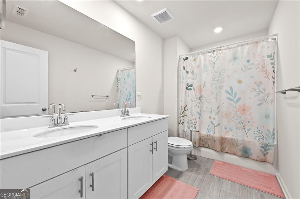 4939 Dufour Drive Property Photo 33