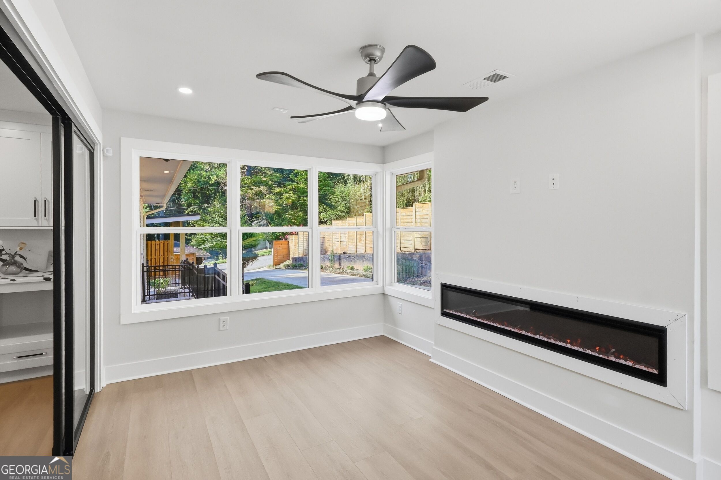 1447 Skyhaven Road Se Property Photo 7