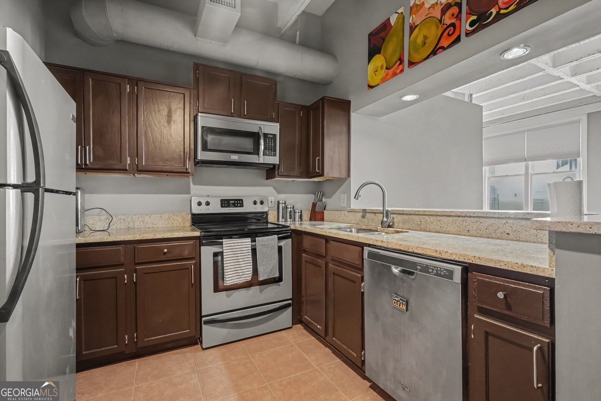 32 Peachtree Street Nw # 1405 Property Photo 2