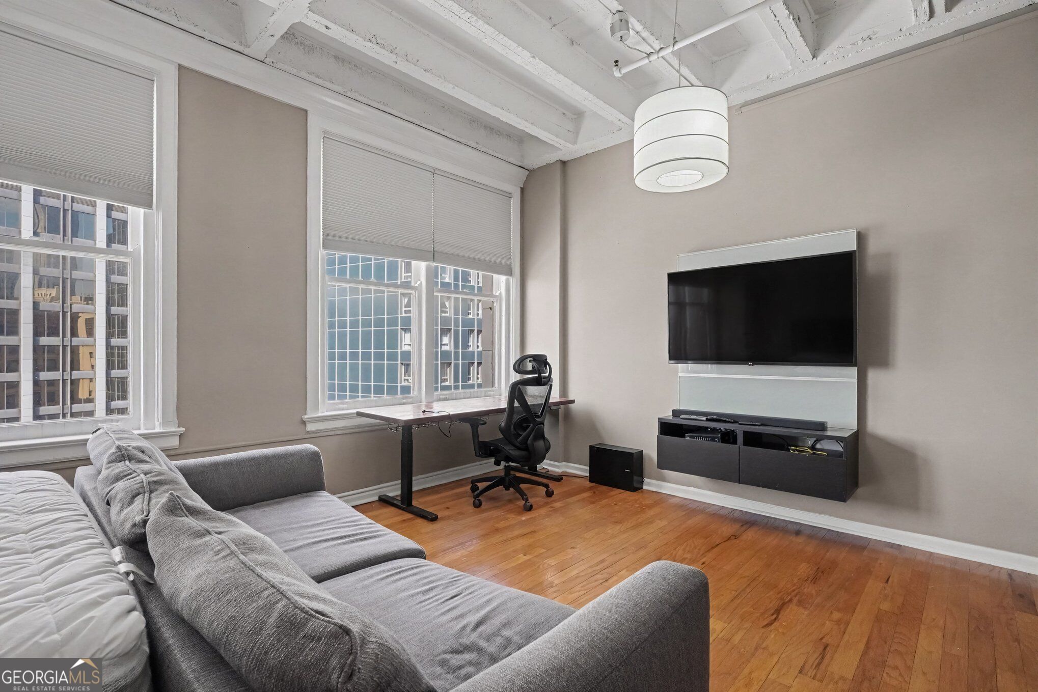 32 Peachtree Street Nw # 1405 Property Photo 3