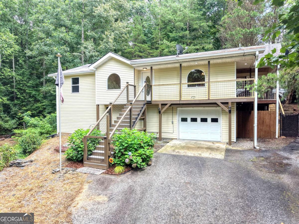 553 Grayce Lane Property Photo 1