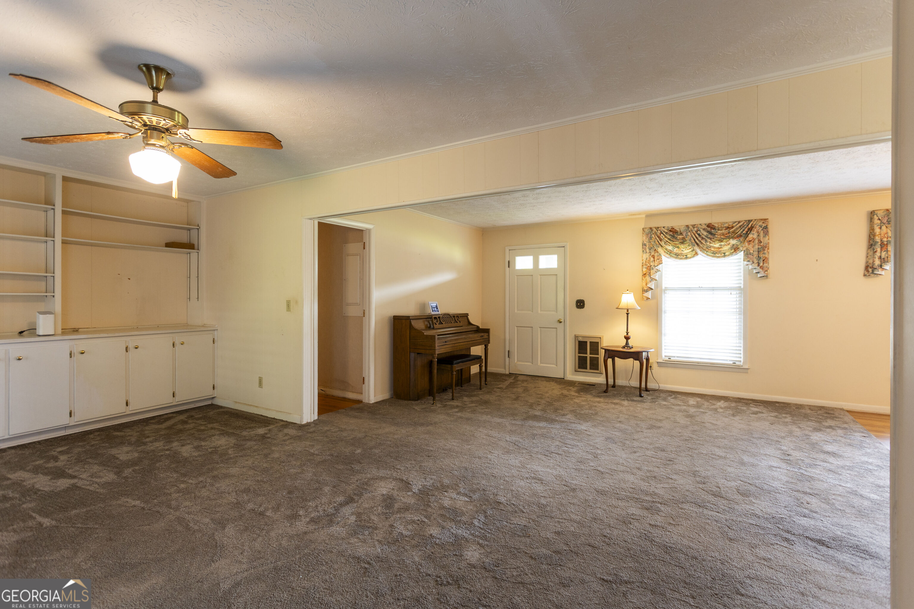 802 S Cherokee Road Property Photo 10