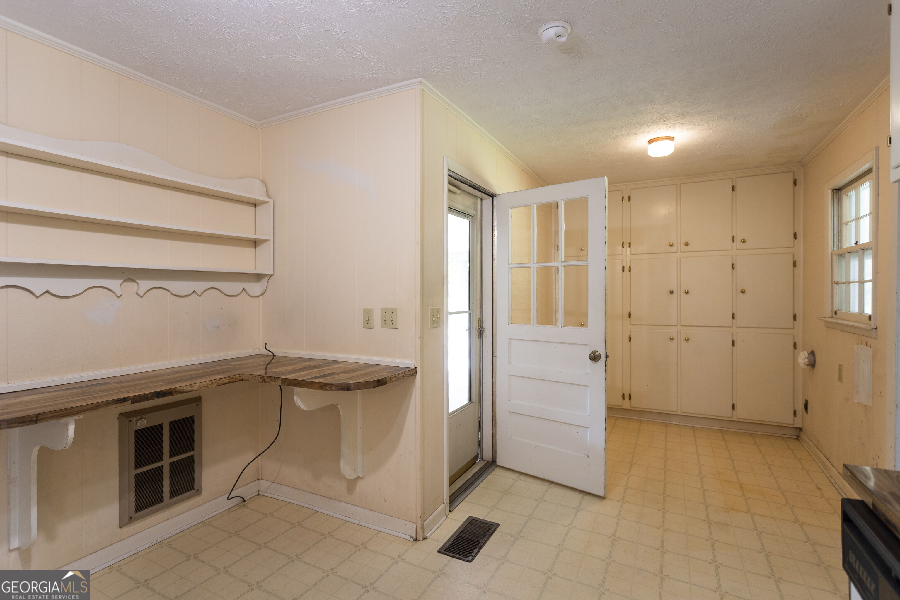 802 S Cherokee Road Property Photo 20
