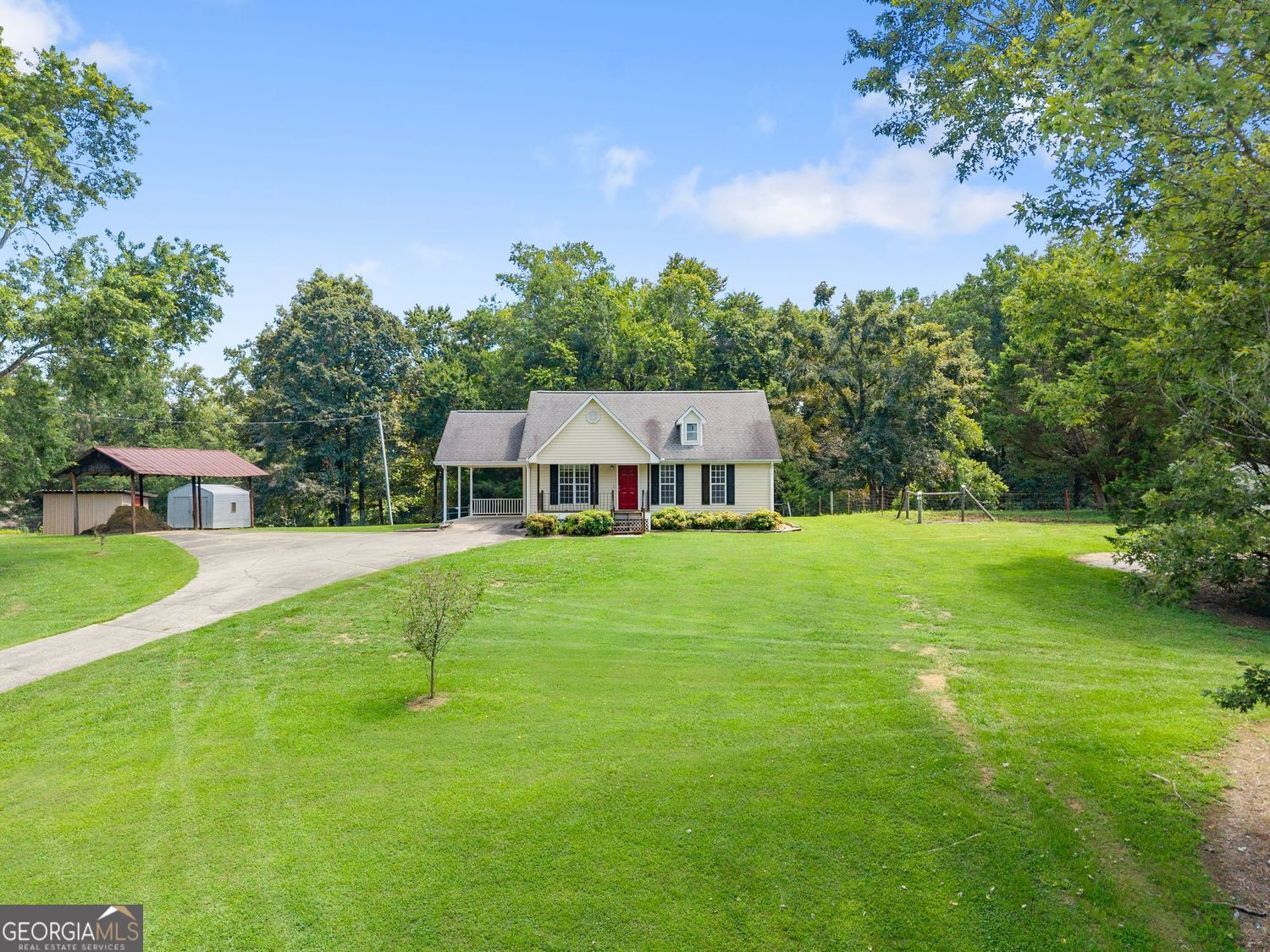 5740 Thompson Bridge Road Property Photo 2