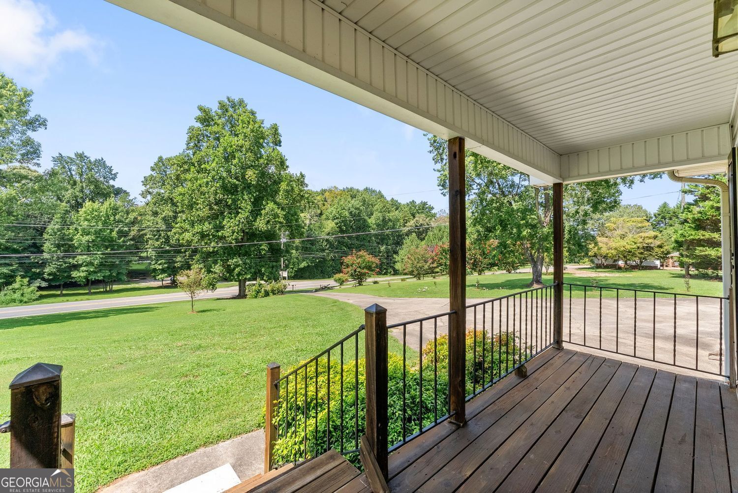 5740 Thompson Bridge Road Property Photo 4