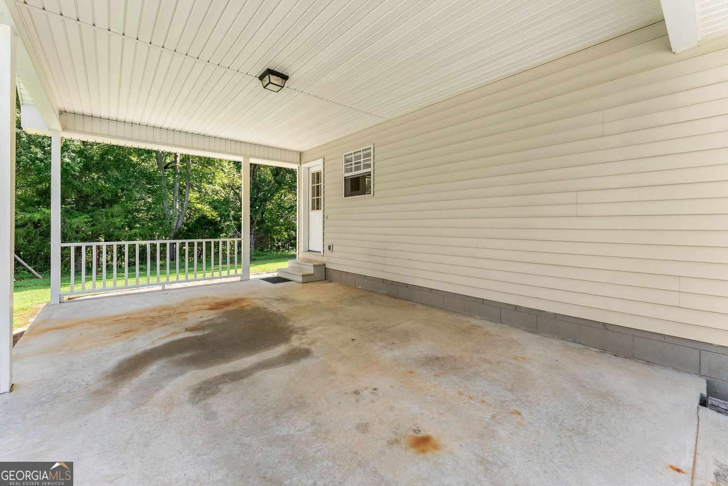 5740 Thompson Bridge Road Property Photo 5