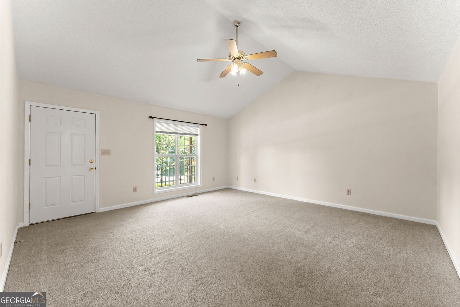 5740 Thompson Bridge Road Property Photo 10