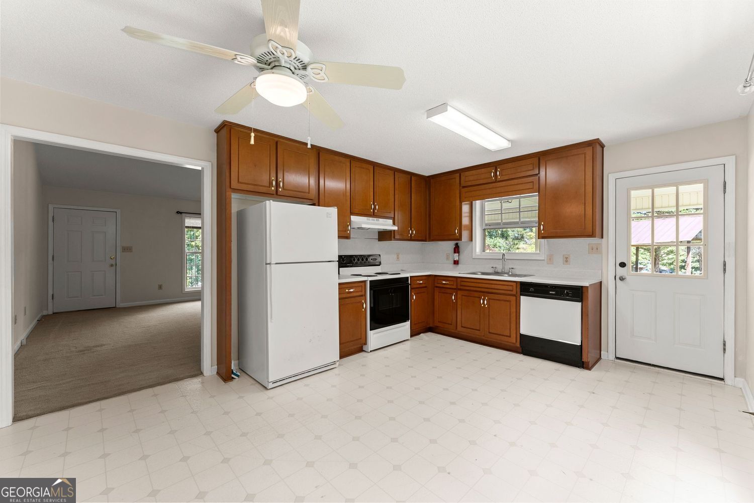 5740 Thompson Bridge Road Property Photo 12