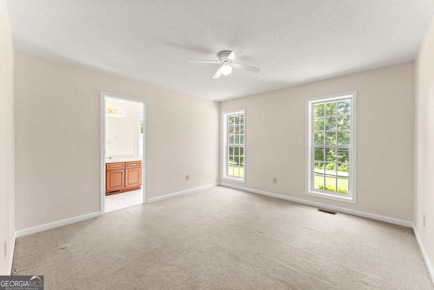 5740 Thompson Bridge Road Property Photo 15