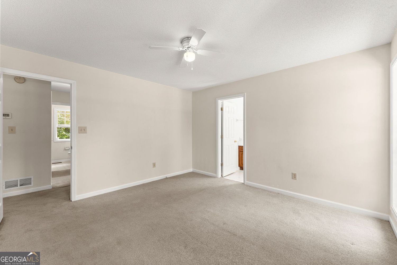 5740 Thompson Bridge Road Property Photo 16
