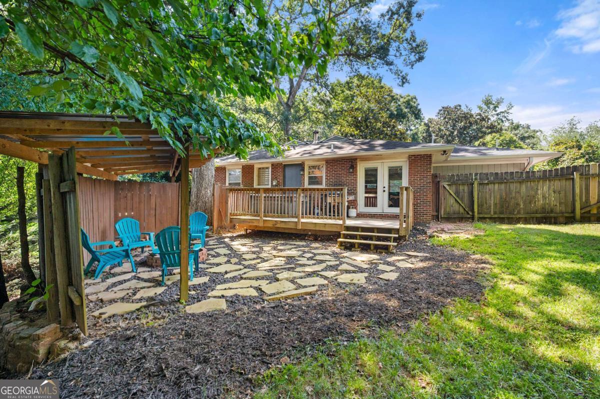 811 Whelchel Drive Property Photo 9