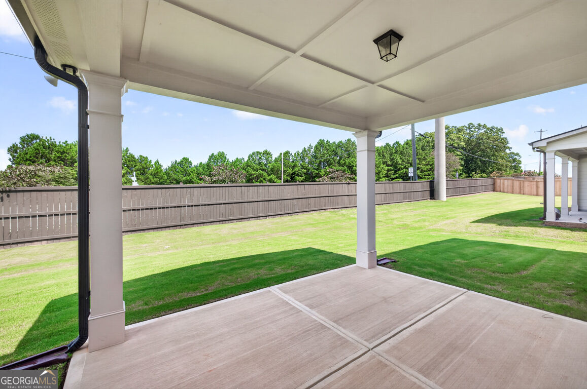 922 Homepark Circle Property Photo 39