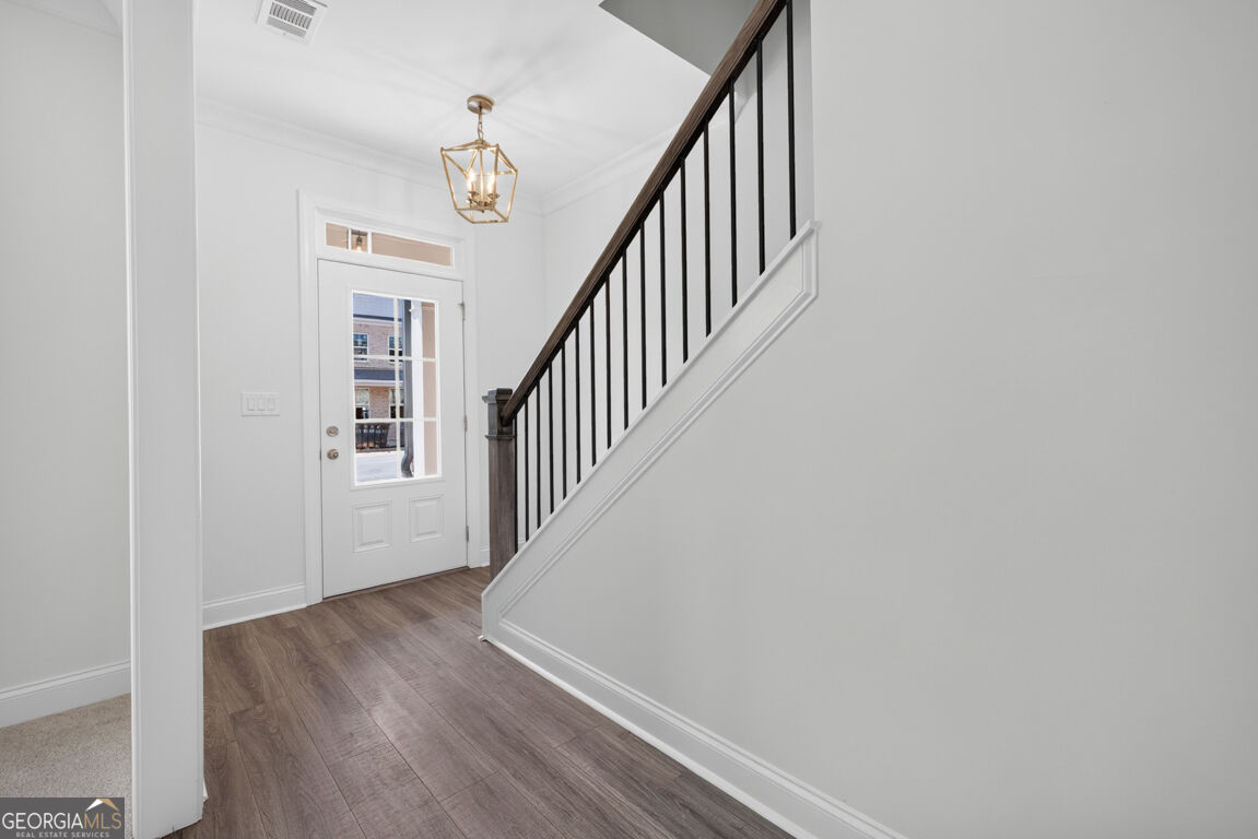 982 Homepark Circle Property Photo 19