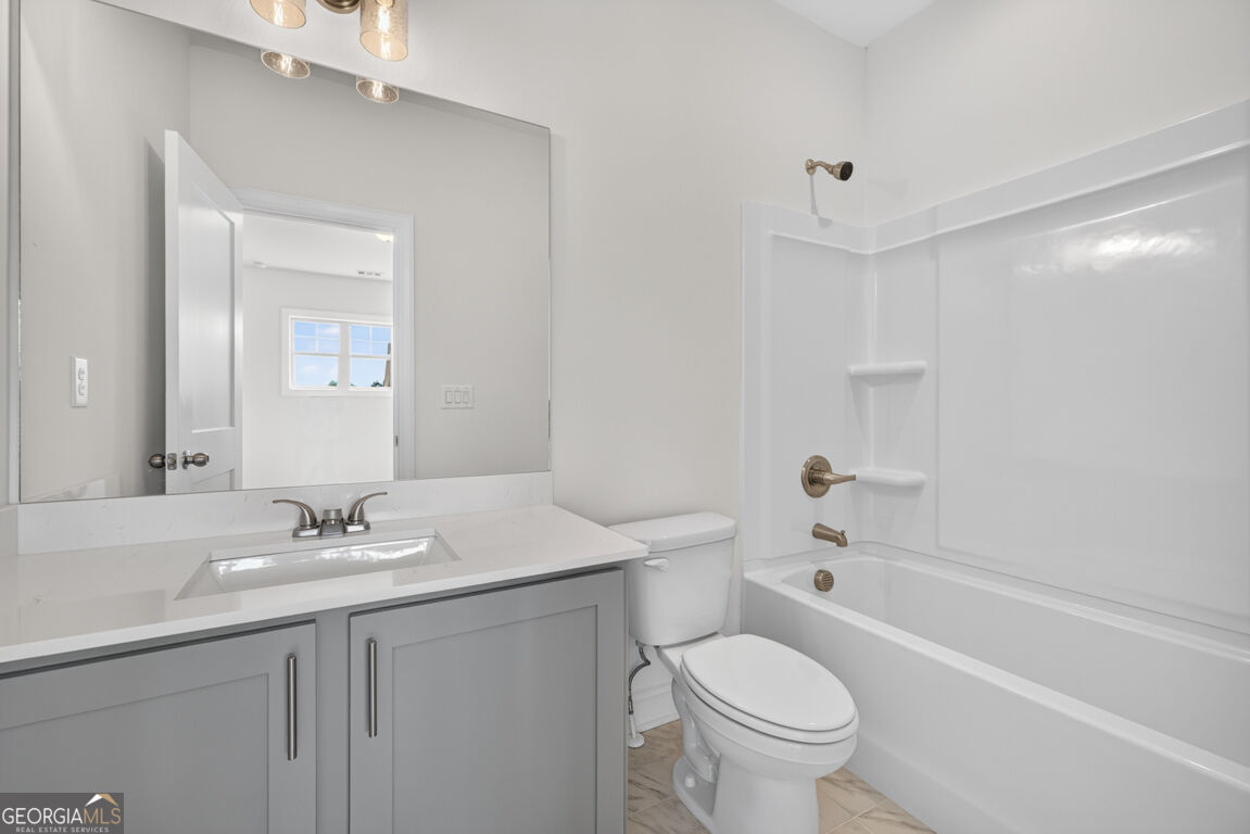 982 Homepark Circle Property Photo 24