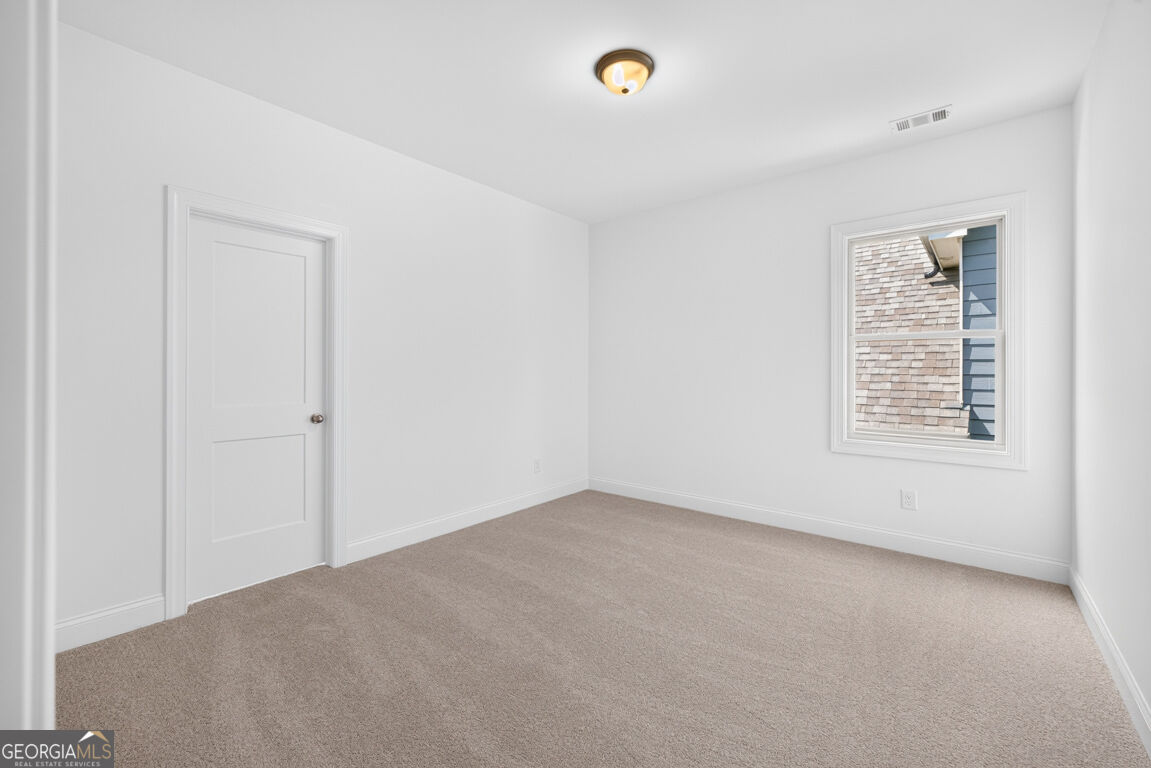 982 Homepark Circle Property Photo 35