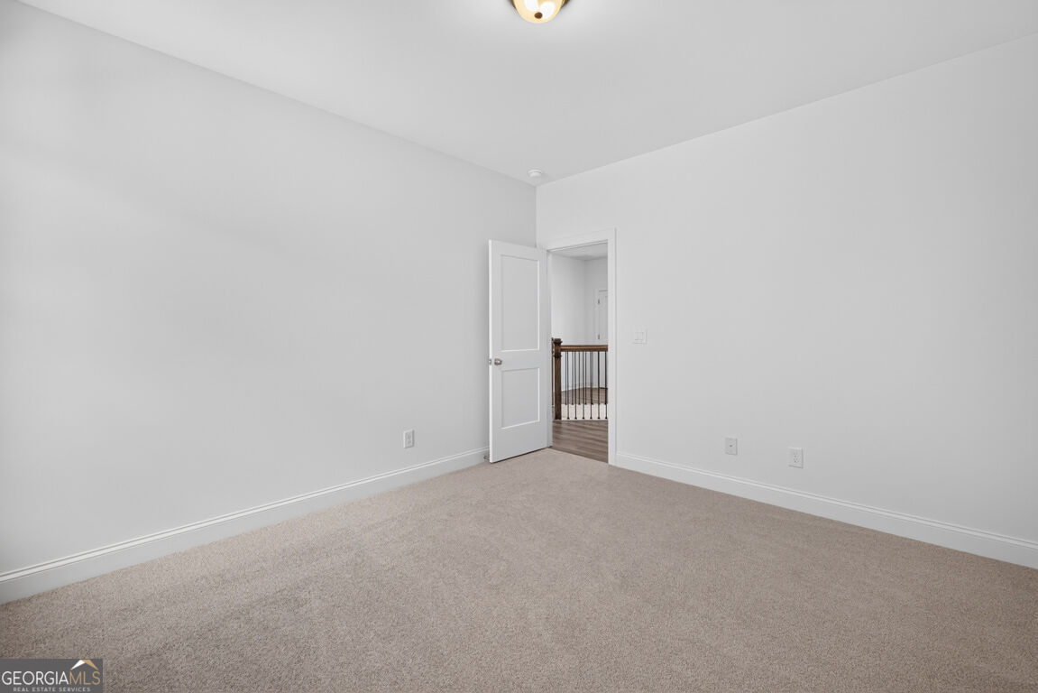 982 Homepark Circle Property Photo 36