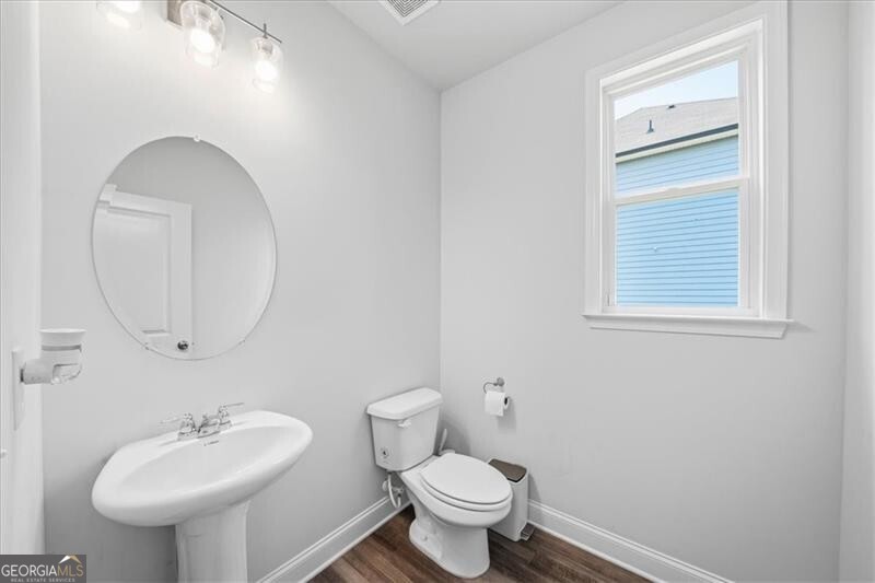 4956 Cooper Farm Drive Property Photo 18