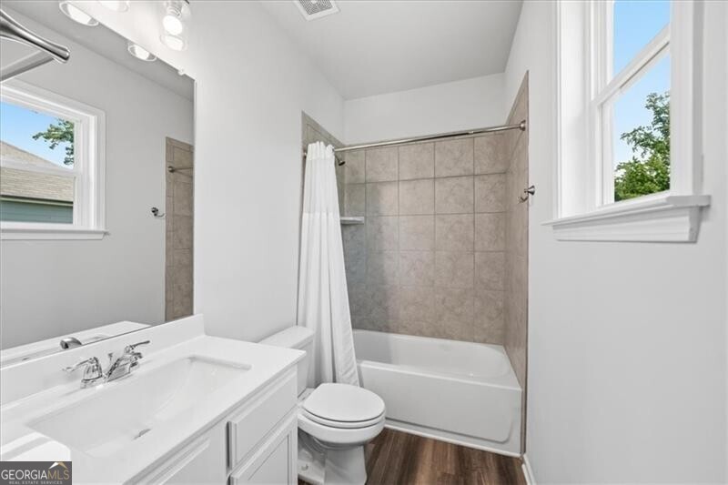 4956 Cooper Farm Drive Property Photo 29