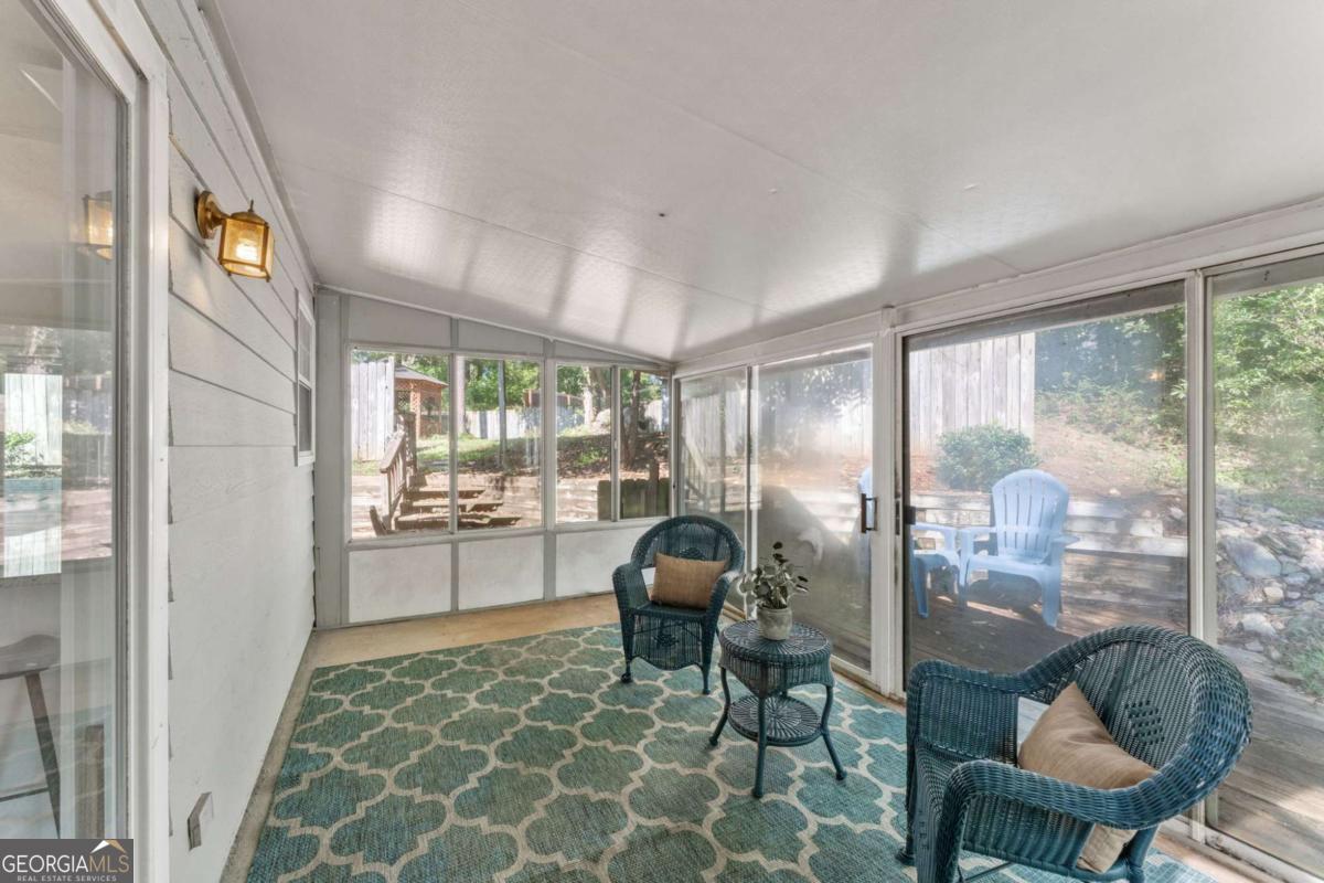 1047 Kennesborough Road Nw Property Photo 12