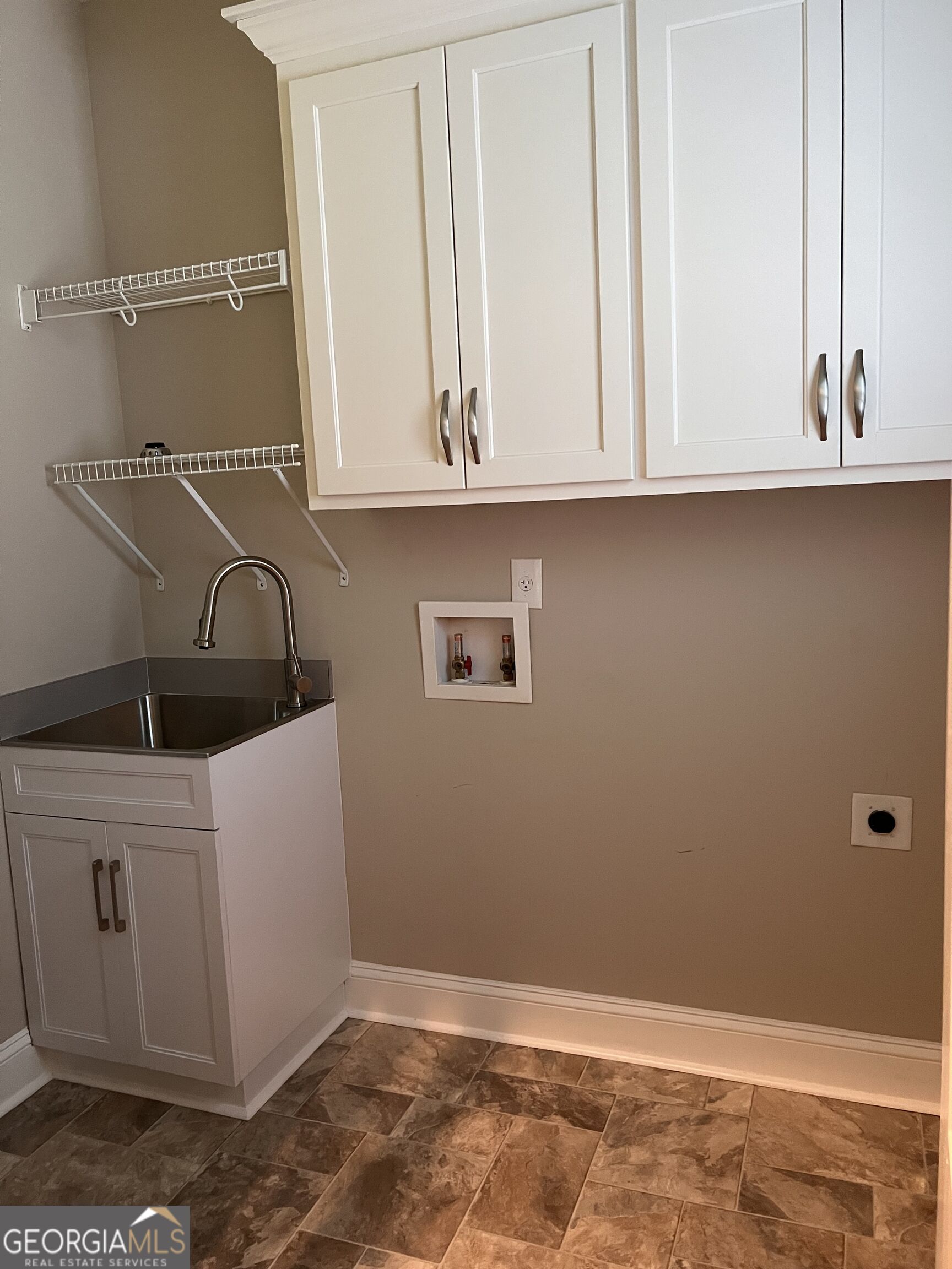 7505 Whitmire Road Property Photo 11