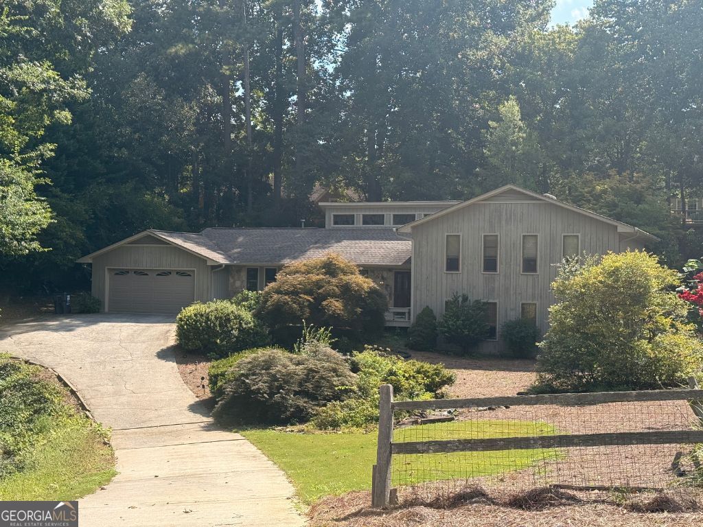 358 Indian Hills Trail Property Photo 1