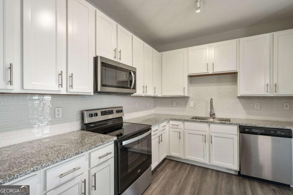 134 Childs Street # B208 Property Photo 23