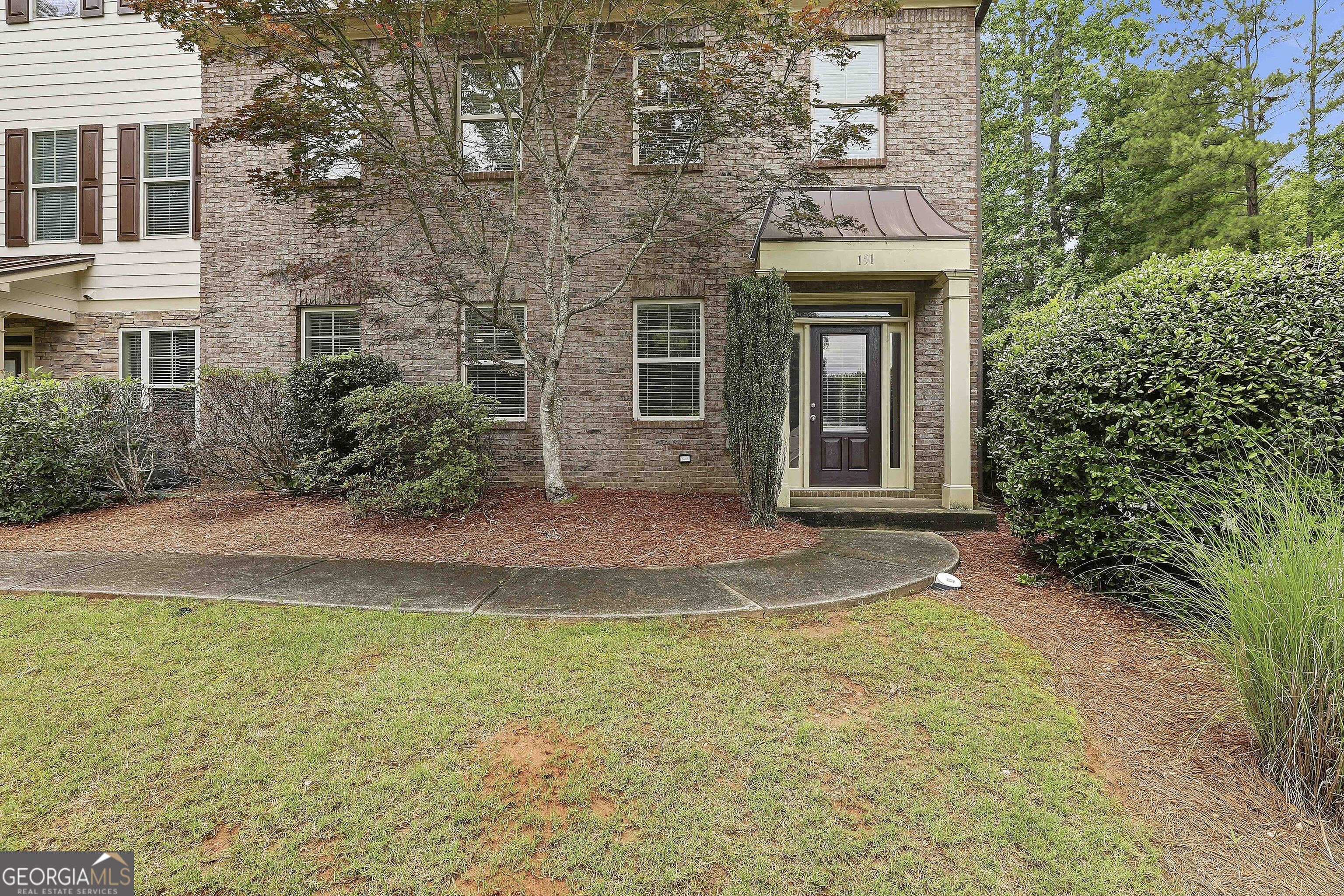 151 Highwoods Parkway Property Photo 3