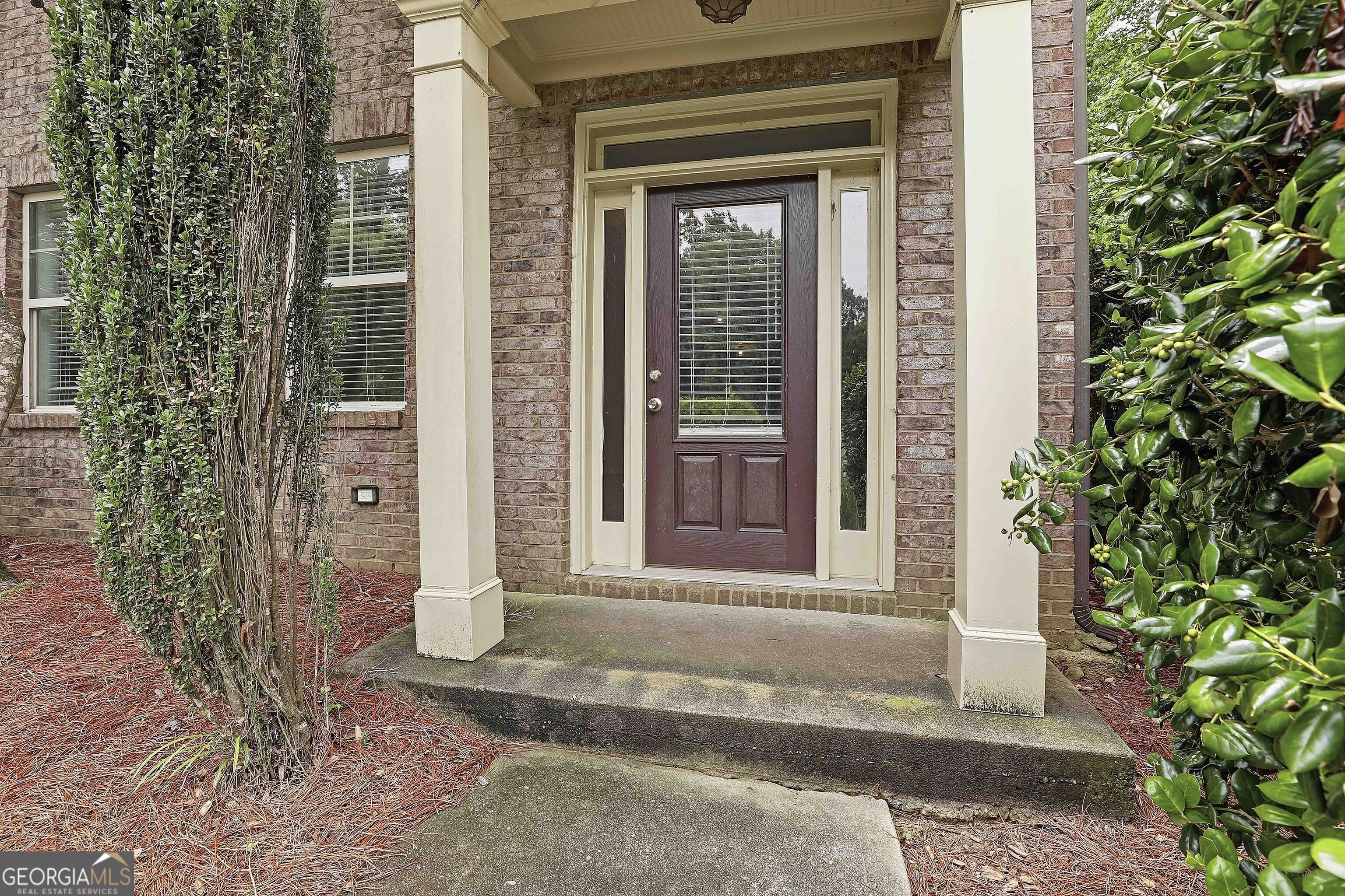 151 Highwoods Parkway Property Photo 5