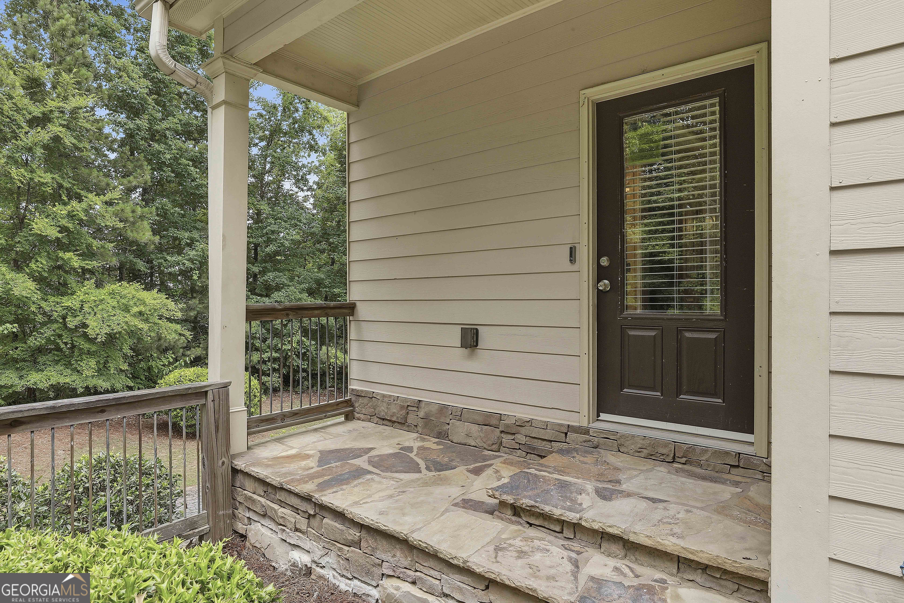 151 Highwoods Parkway Property Photo 7