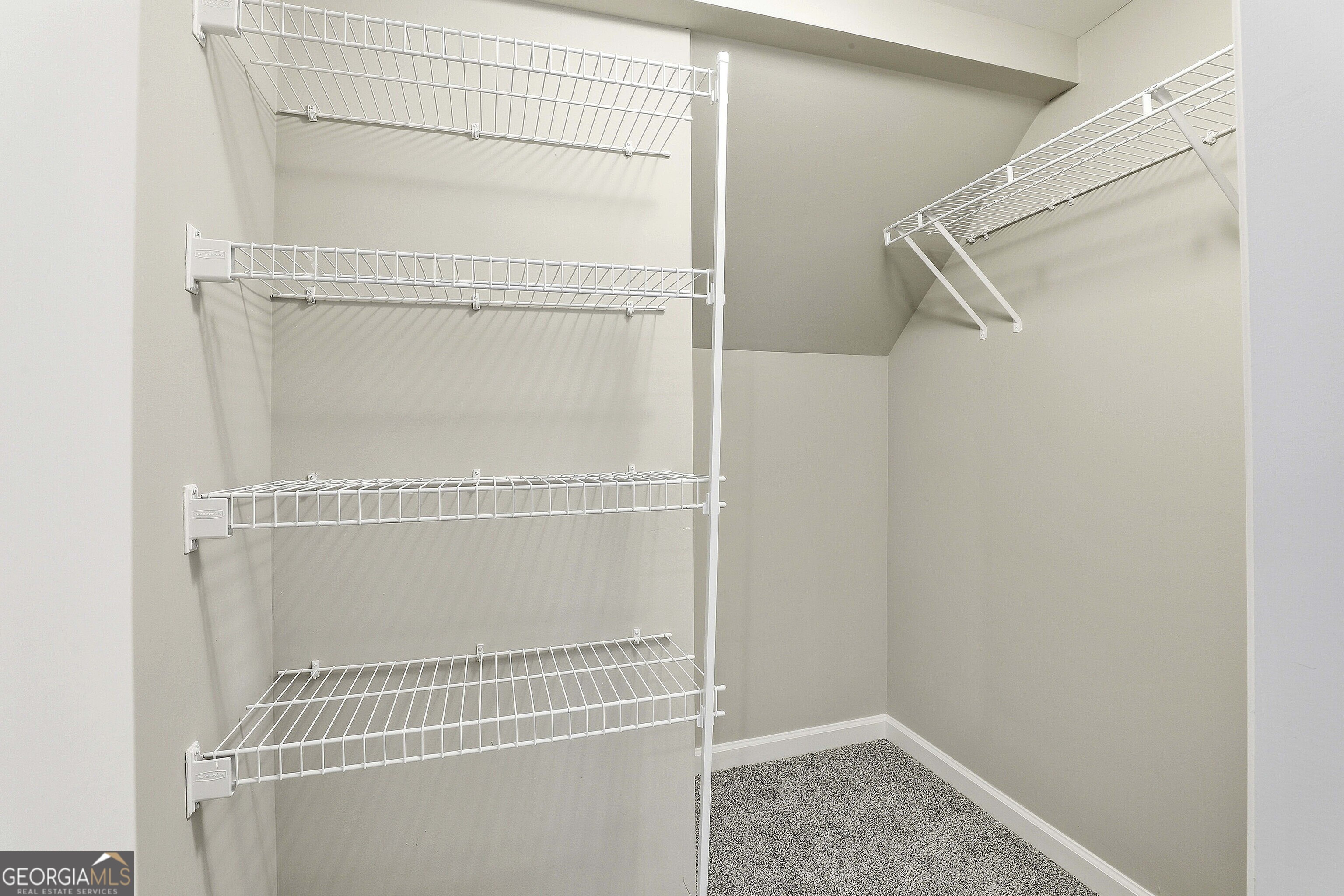 151 Highwoods Parkway Property Photo 36