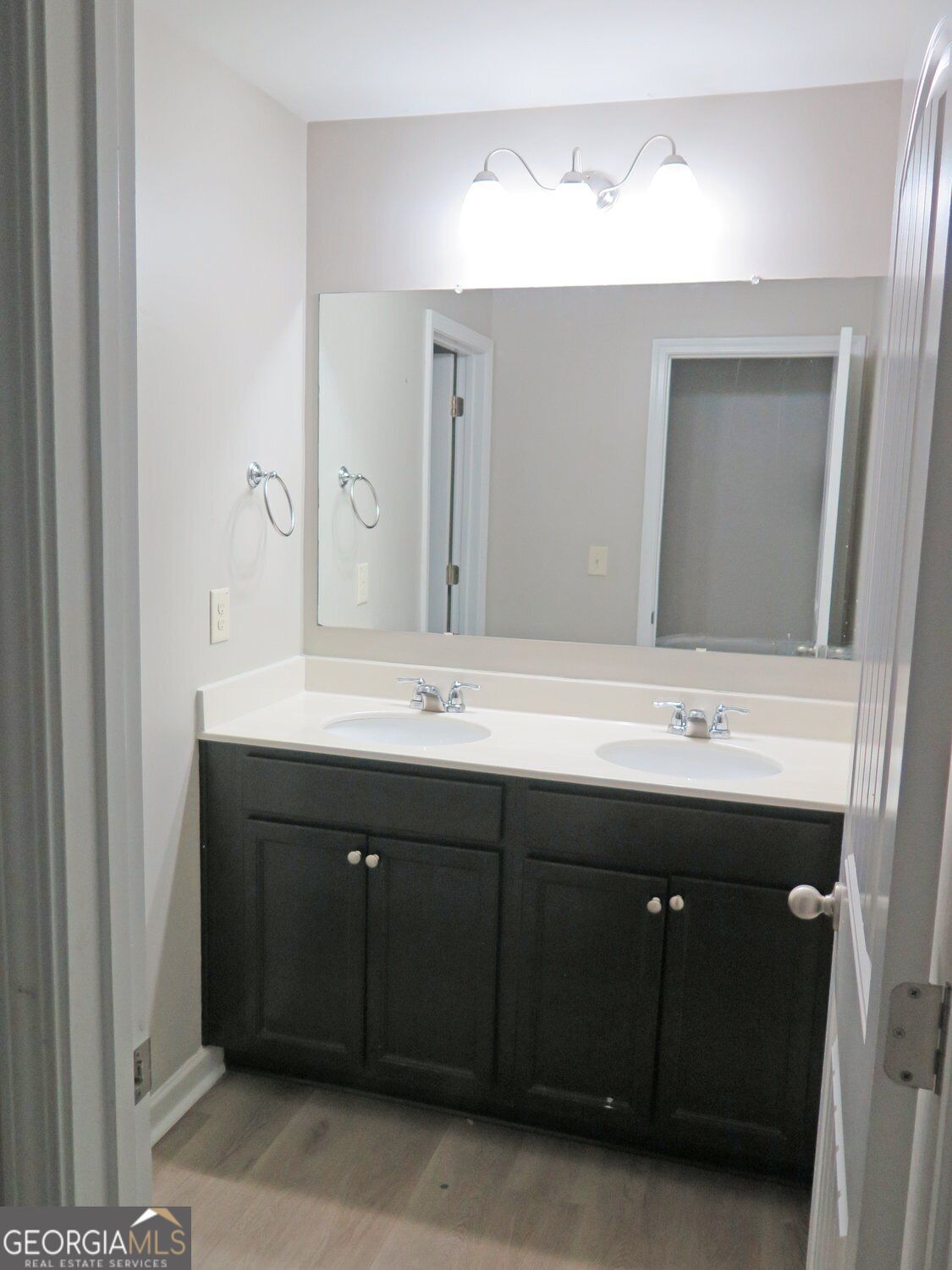 536 Wolf Pack Lane Property Photo 33