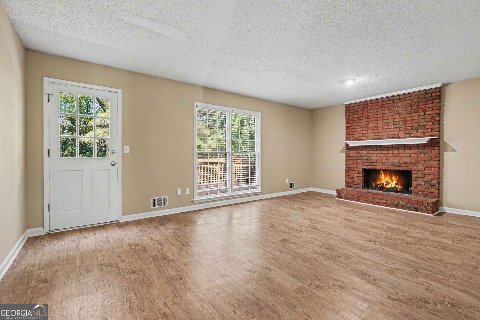 2993 Carrollton Court Property Photo 5