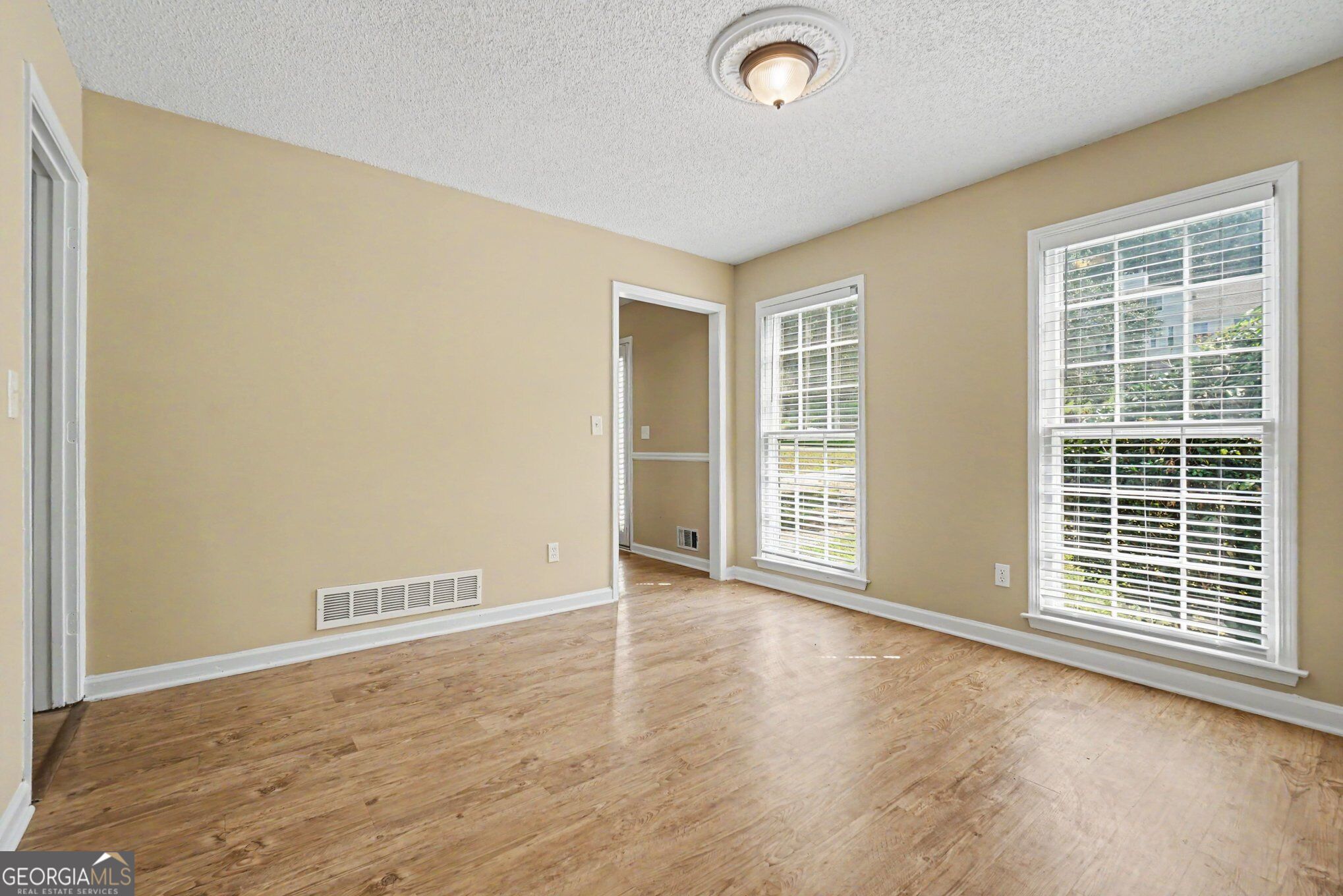 2993 Carrollton Court Property Photo 8