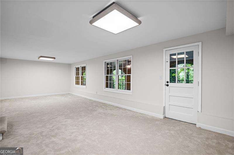510 Clipper Trail Property Photo 37
