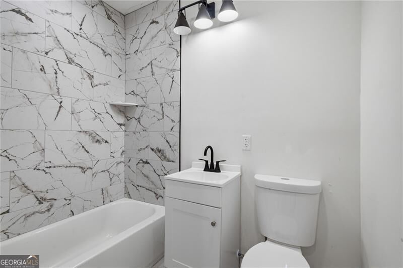303 Glen Iris Drive Property Photo 18