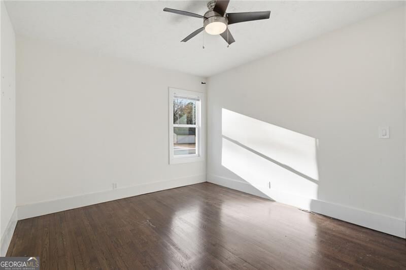 303 Glen Iris Drive Property Photo 23