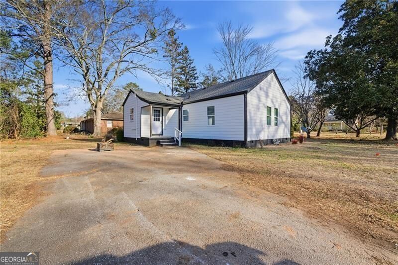 303 Glen Iris Drive Property Photo 27