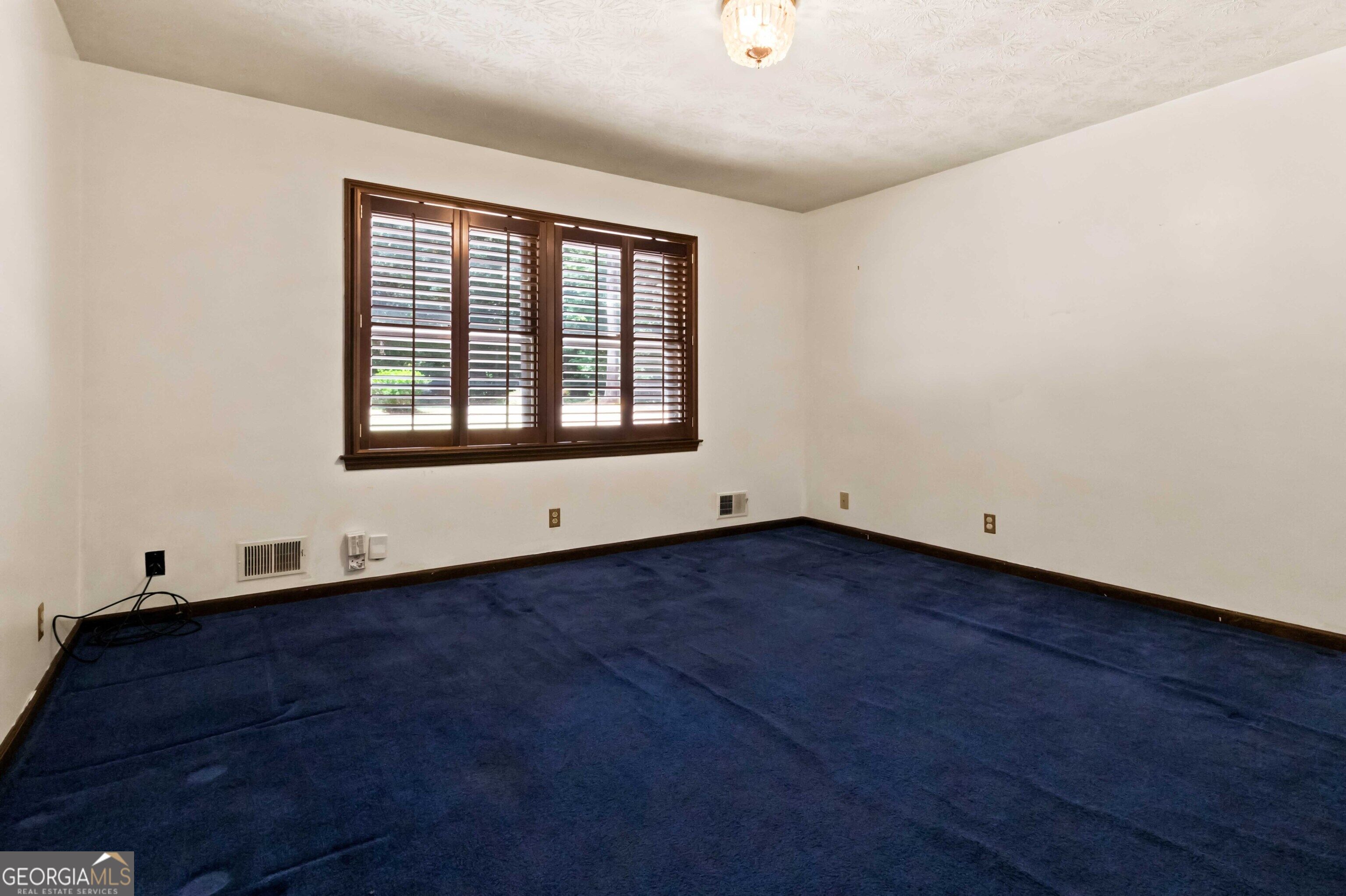 103 Club Court Property Photo 22