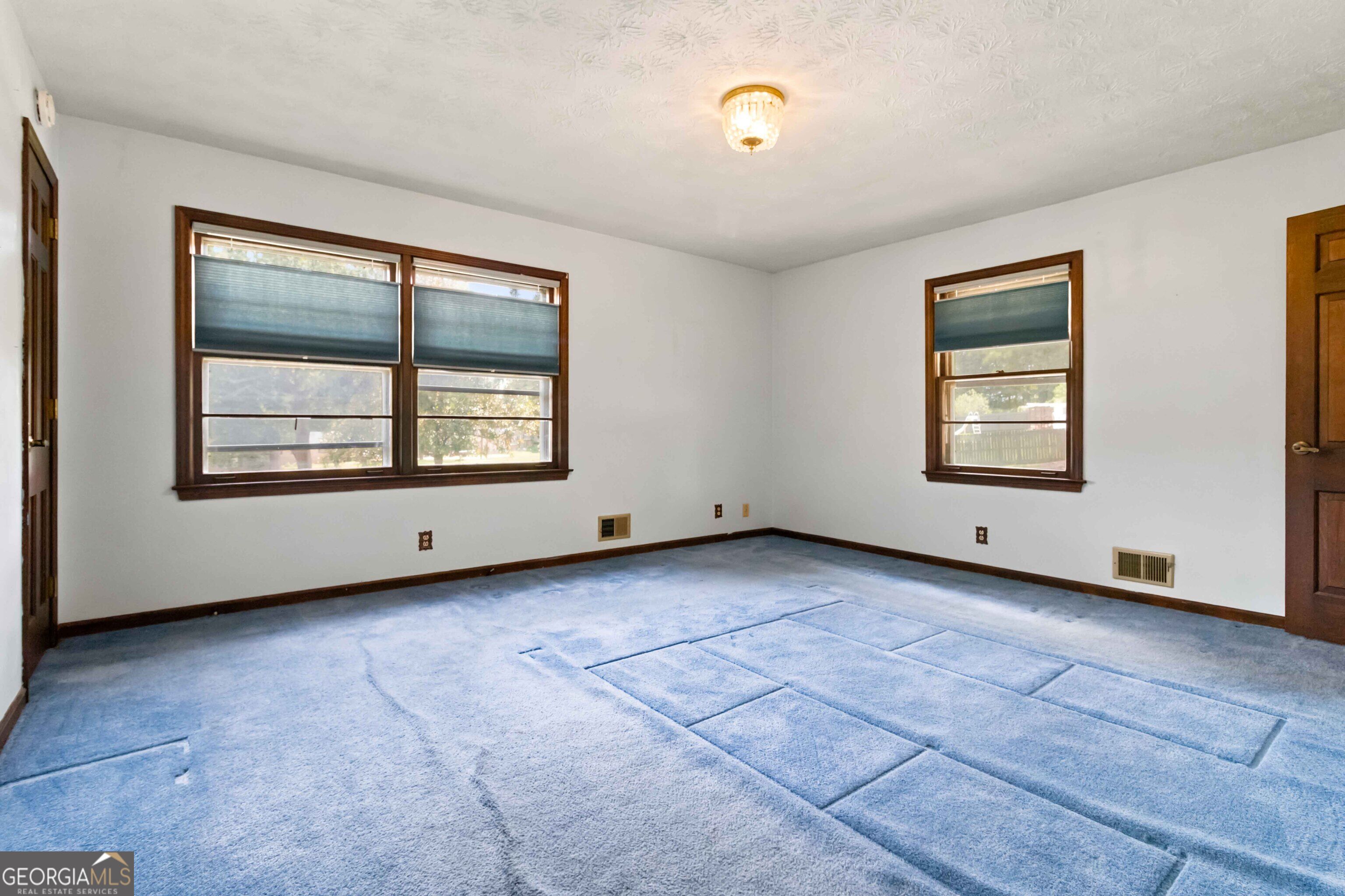 103 Club Court Property Photo 23