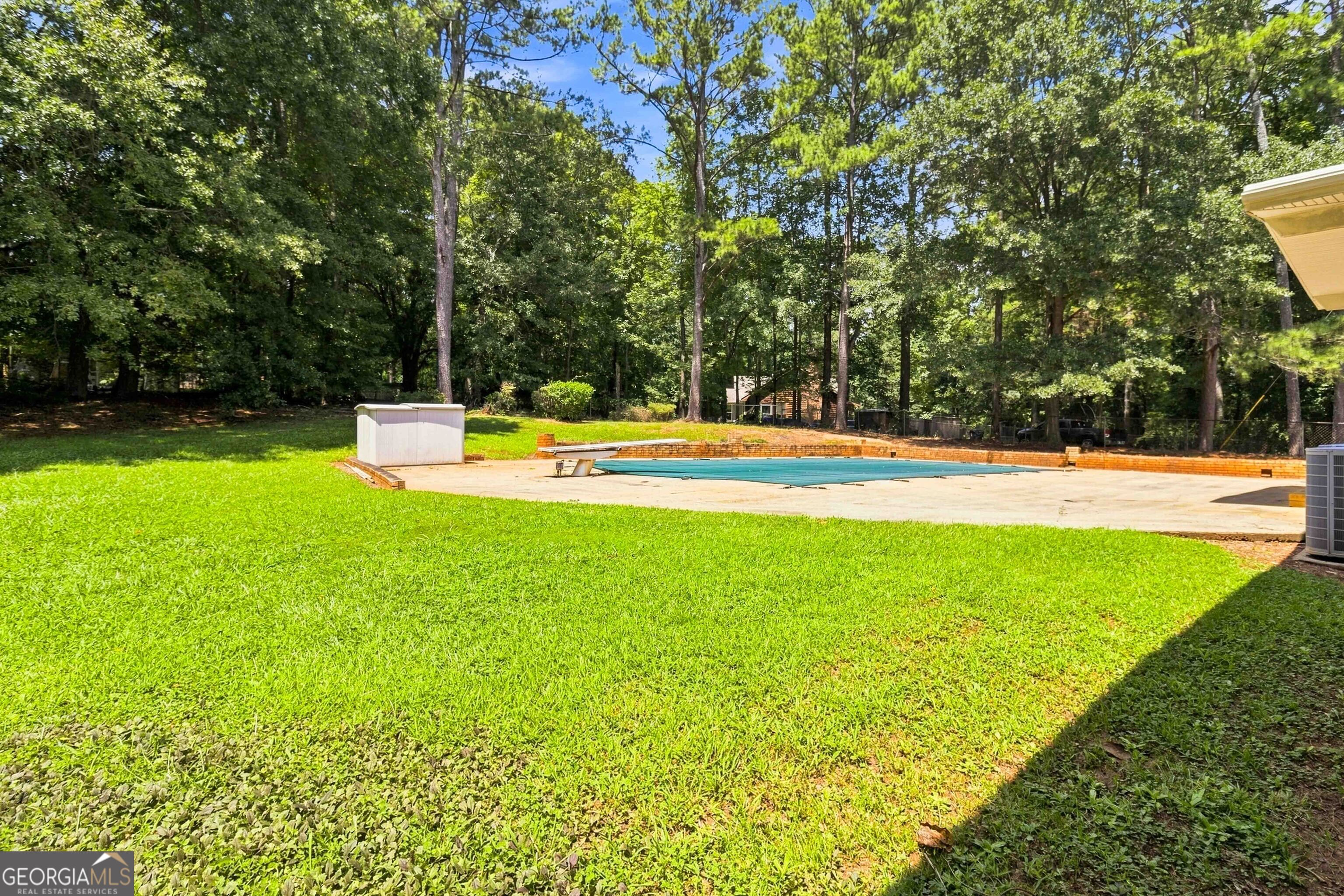 103 Club Court Property Photo 43