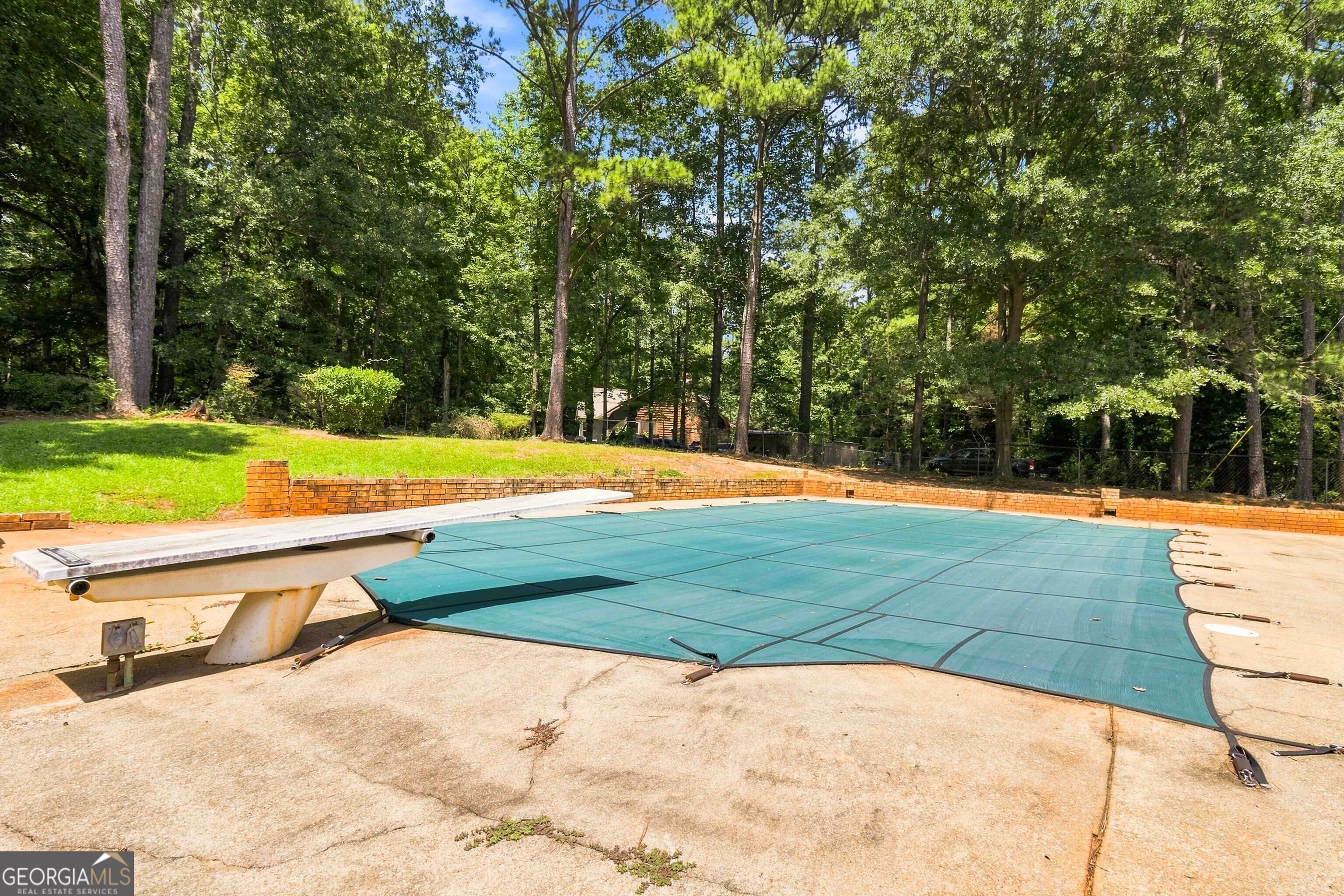 103 Club Court Property Photo 44